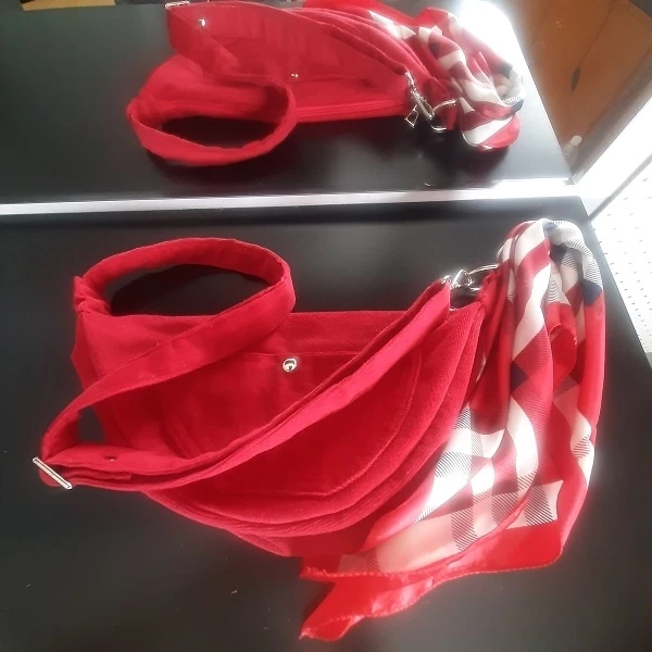 Pochete Cotelê Vermelho