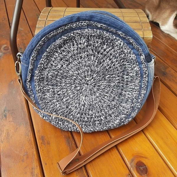Bolsa Redonda de Ombro - Jeans